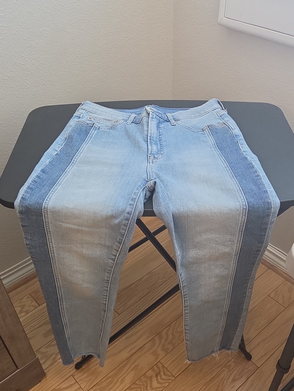 GAP Vintage Slim High Rise Women's Two-Tone Blue Jeans with Side Panels
